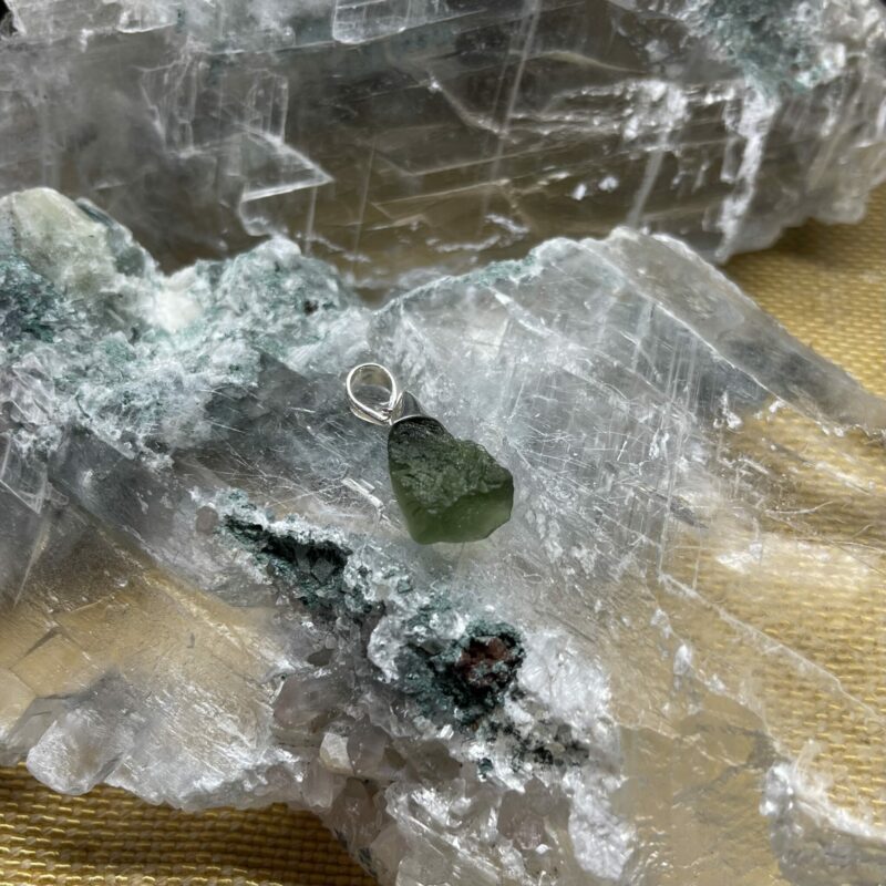 This is magnificent moldavite pendant set in 927 stirling silver thecrysalcave.com.au