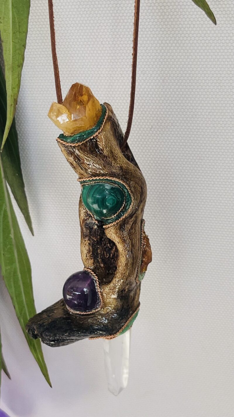 “Knower of Creative Passion” is a talisman of activation — awakening the inner fire that fuels creation, expression, and purposeful action. It is designed for those who are ready not only to dream, but to bring their visions into form with confidence and clarity.
